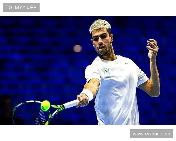 2025年男子网坛焦点：阿尔卡拉斯卫冕世界第一，双雄争霸定义新赛季