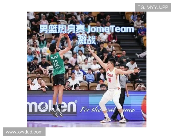 年轻球星爆发助力球队逆转赢得关键季后赛大战胜利点燃全场激情势